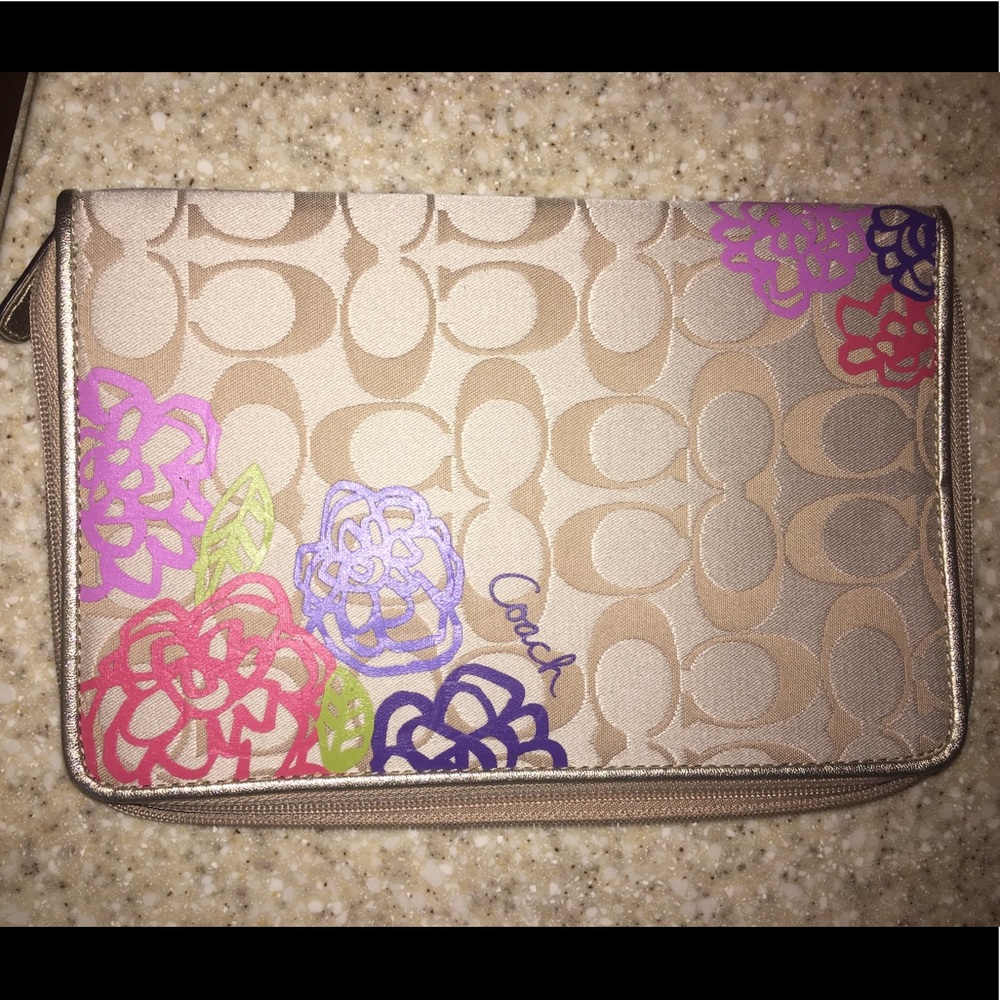 Coach tablet holder